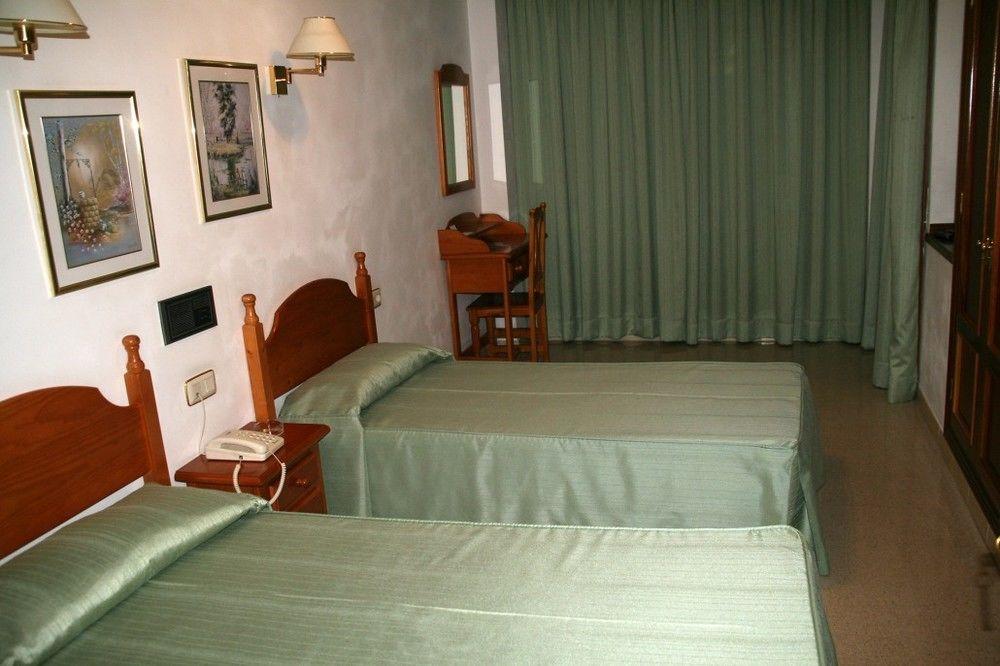 Hotel Puitavaca Ribera de Cardós Exteriör bild