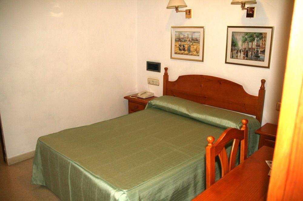Hotel Puitavaca Ribera de Cardós Exteriör bild