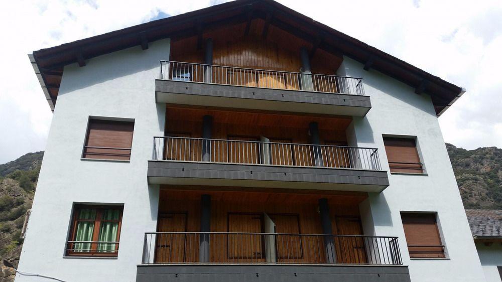 Hotel Puitavaca Ribera de Cardós Exteriör bild