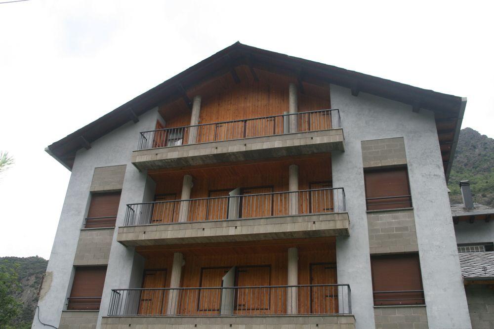 Hotel Puitavaca Ribera de Cardós Exteriör bild