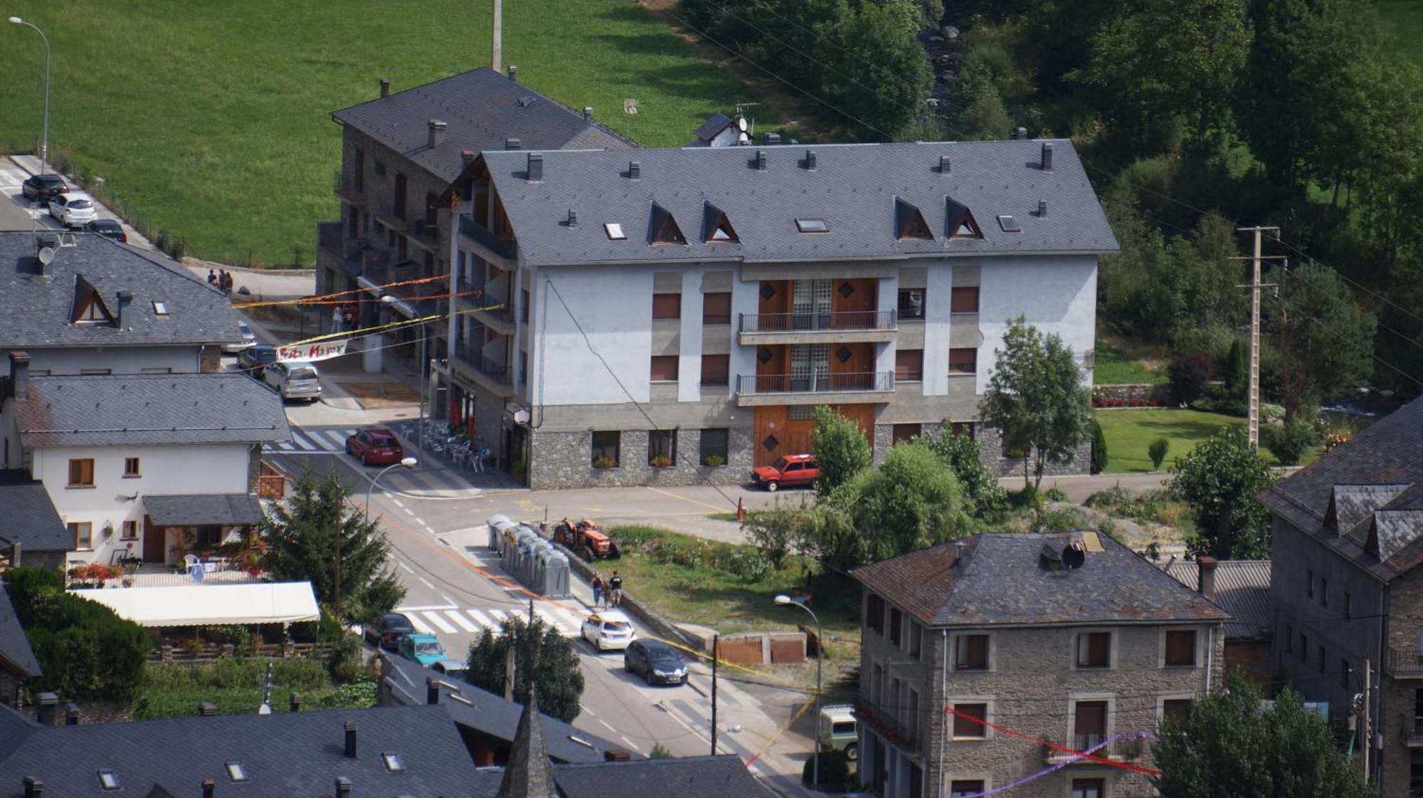 Hotel Puitavaca Ribera de Cardós Exteriör bild